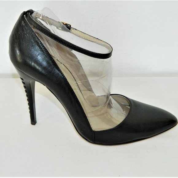 MaxMartin Betty Noir Ankle Strap Pumps - Picture 6 of 11